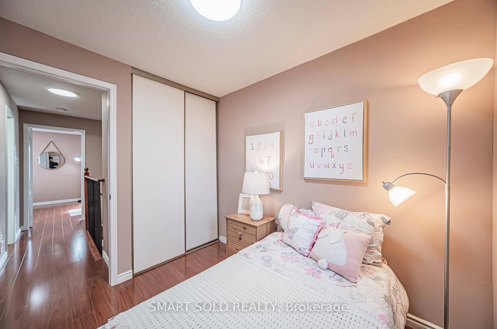 4 Bedrooms Condo at 3500 Brimley, Toronto For sale