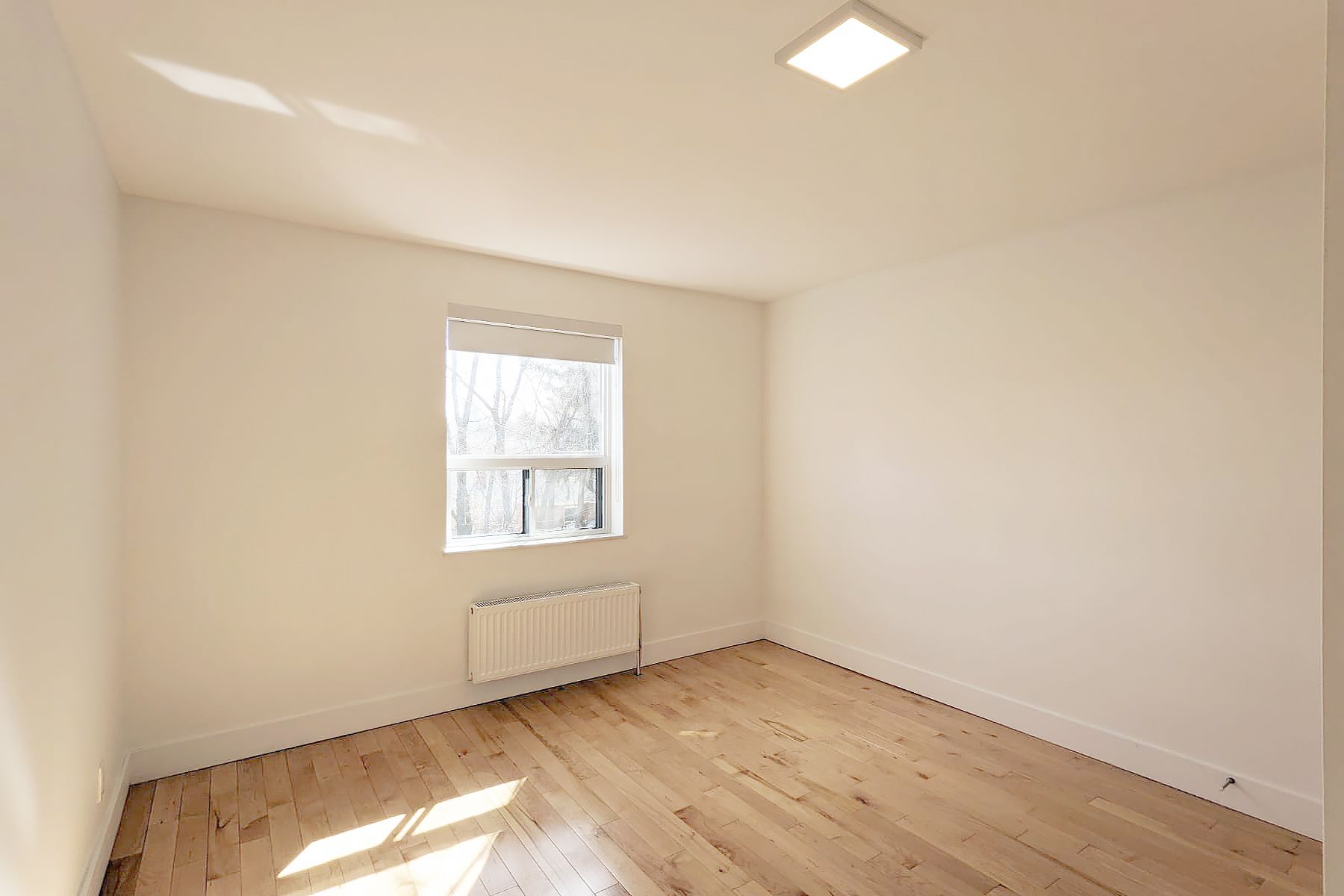 2901 St Clair Avenue E 10