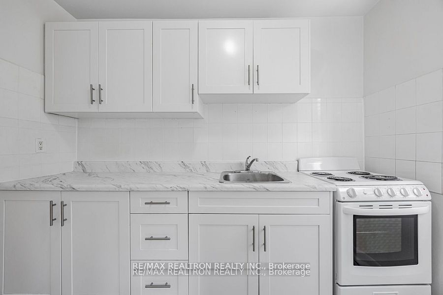 4 Hill Heights Road, #101