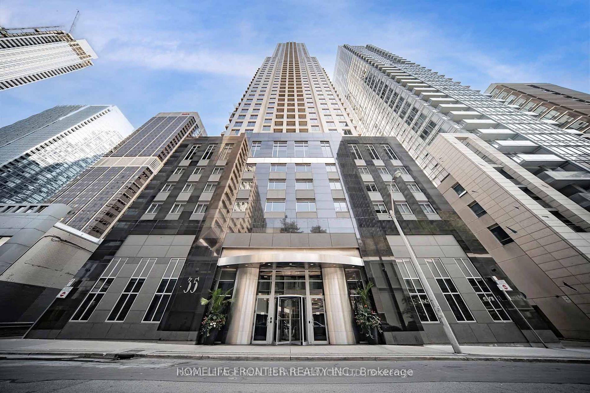 #710 – 35 Balmuto Street, Toronto, ON M4Y 0A3