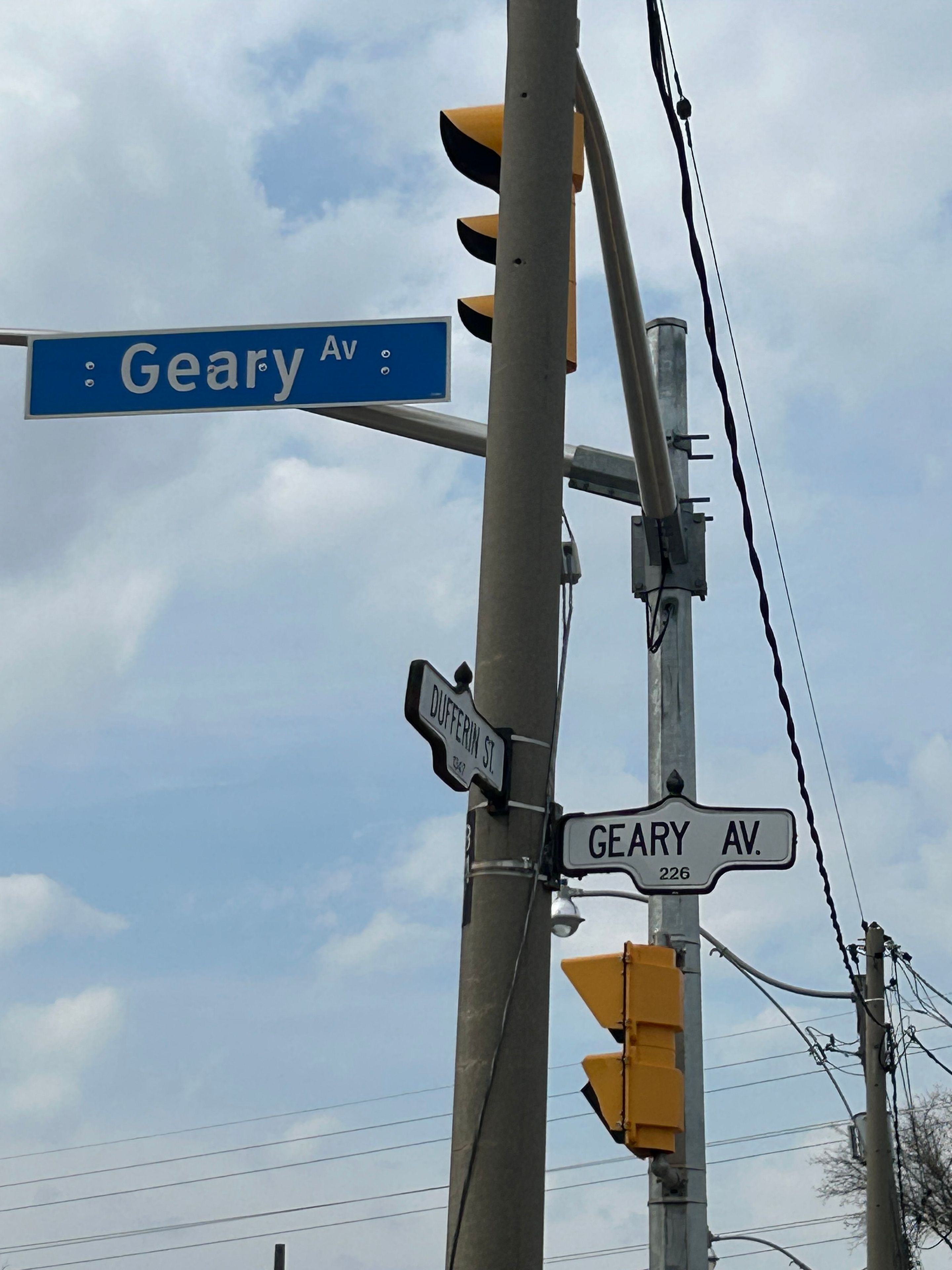 816 Lansdowne Avenue 114