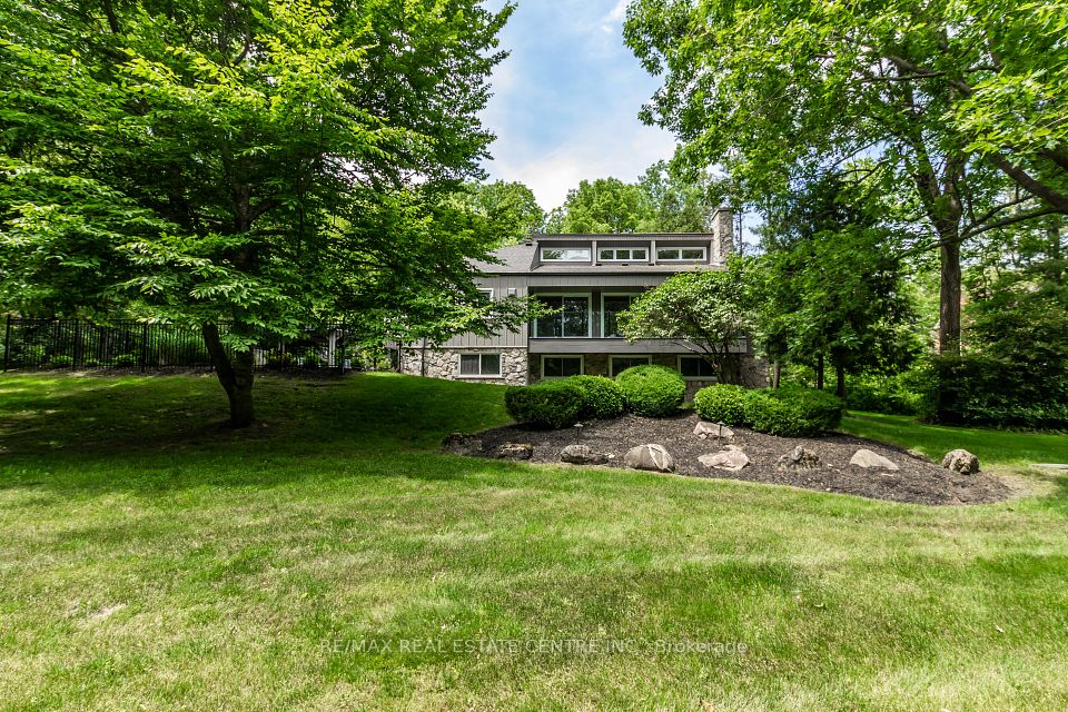 6353 Mcniven