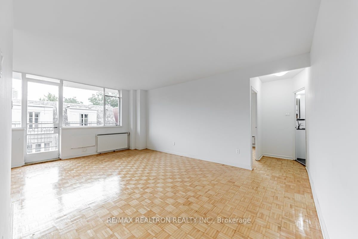 25 Bedford Road, #205