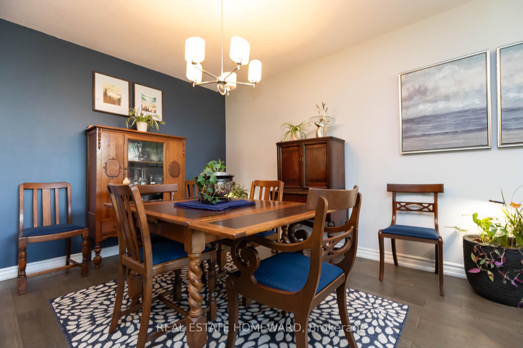 3 Bedrooms Condo at 45 Huntingdale, Toronto For sale