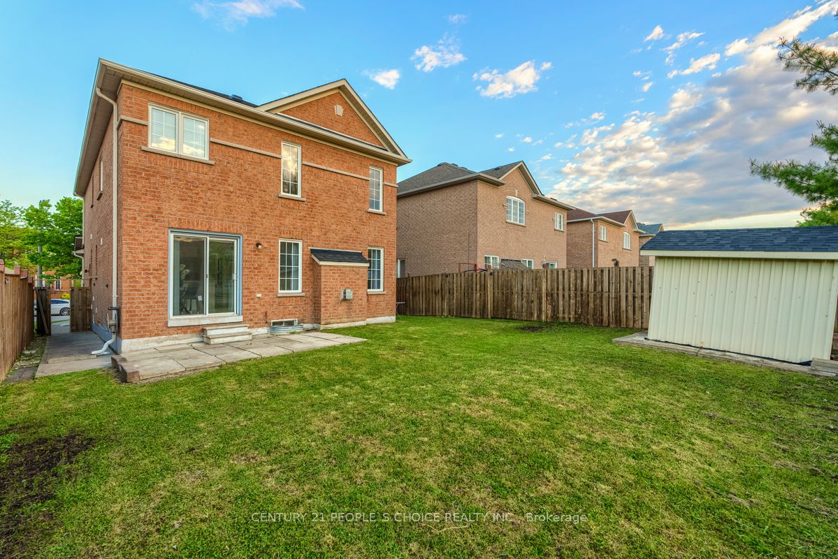 67 Gallucci Crescent