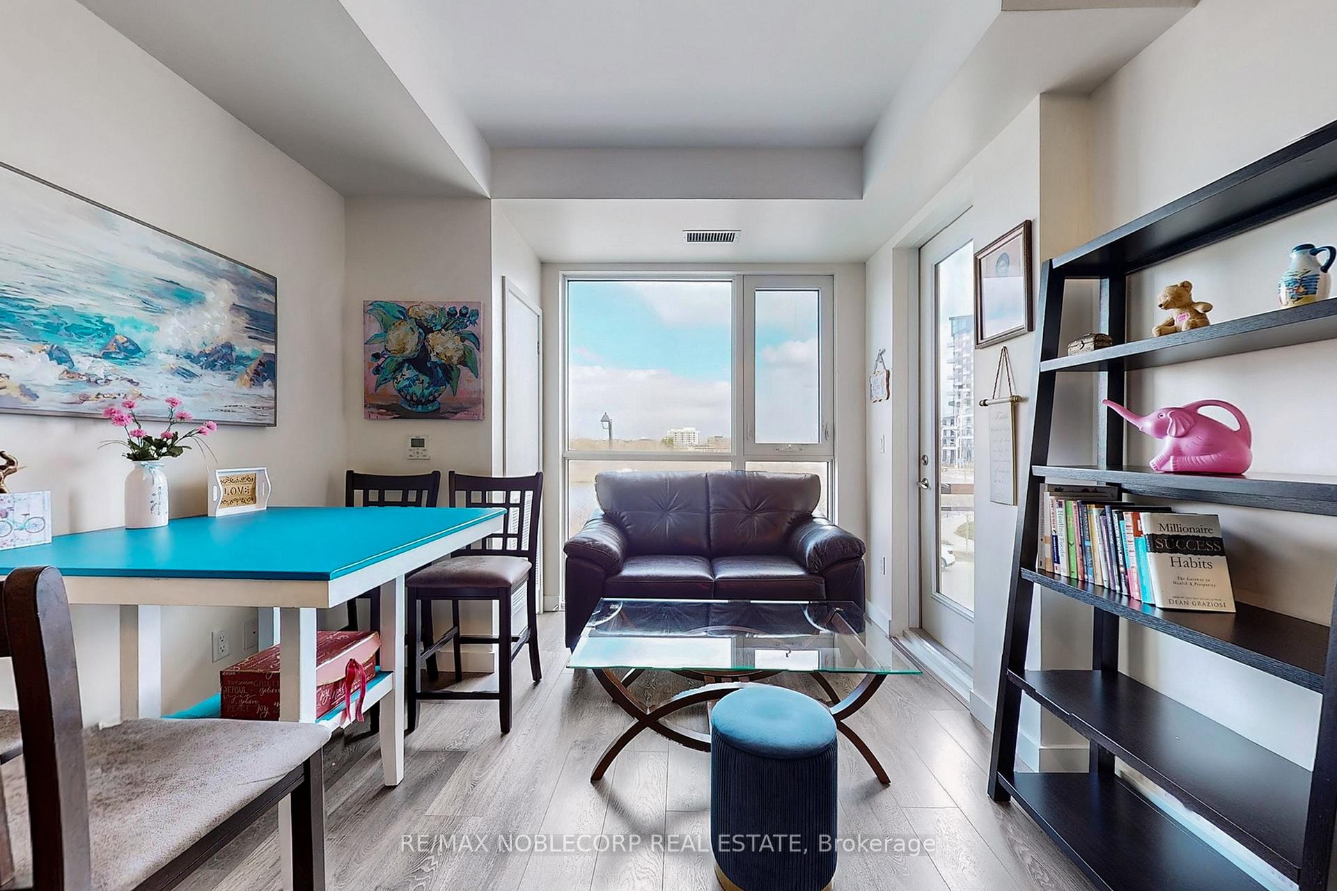 1 Bedroom Condo at 210 Sabina, Oakville For sale