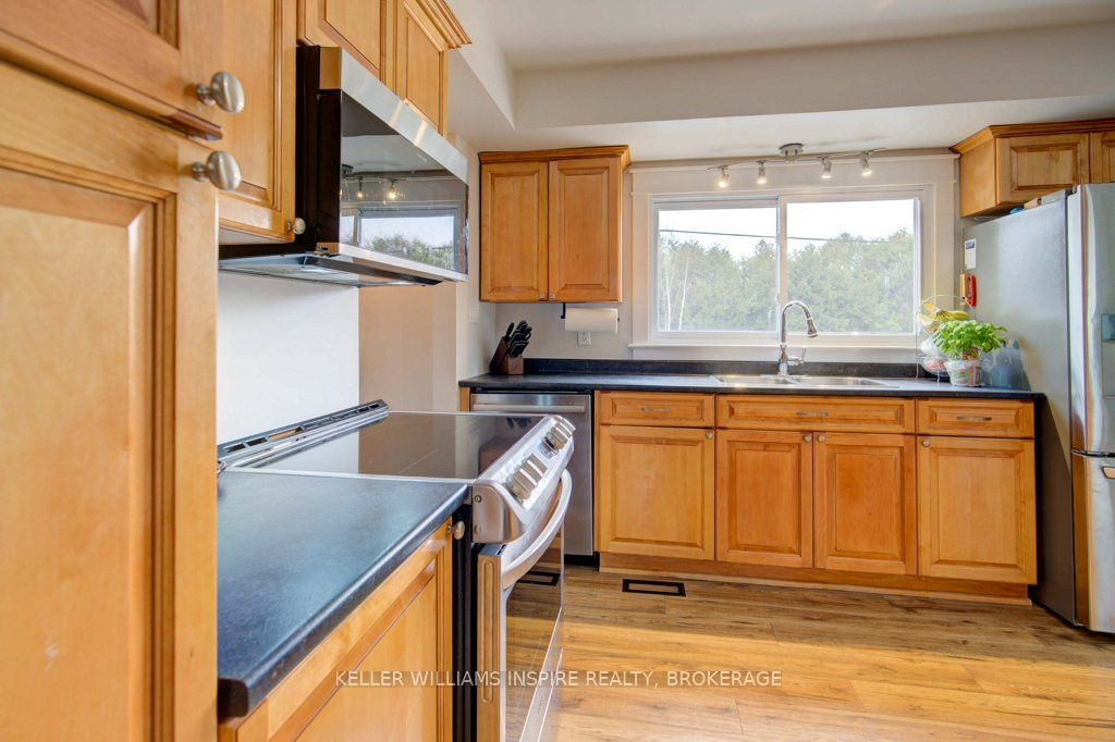 87 Jeffrey Drive, Quinte West, ON K8V 5P8
