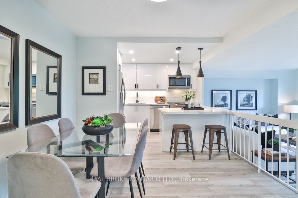 1338 York Mills