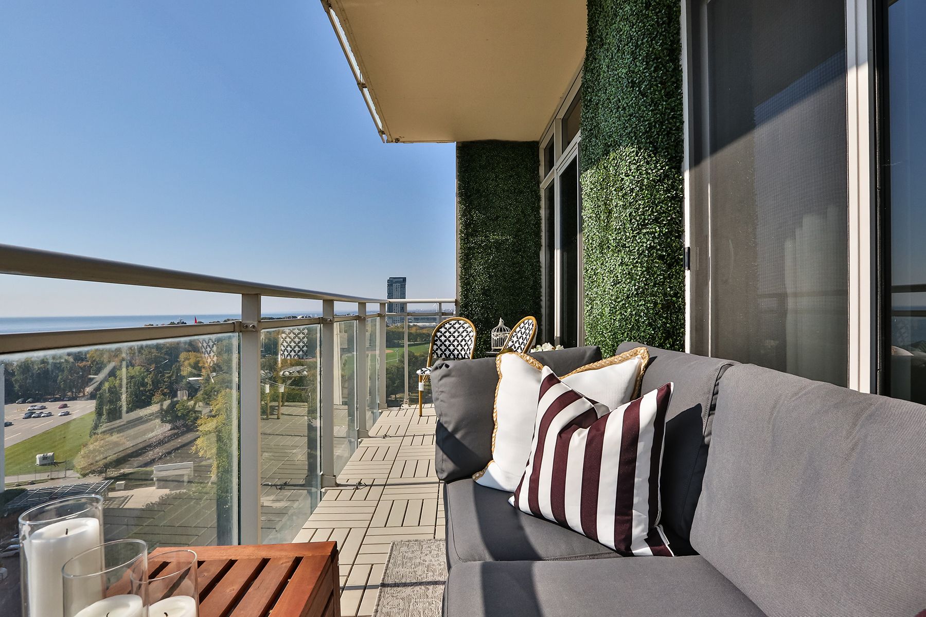 21 Grand Magazine Street 1402