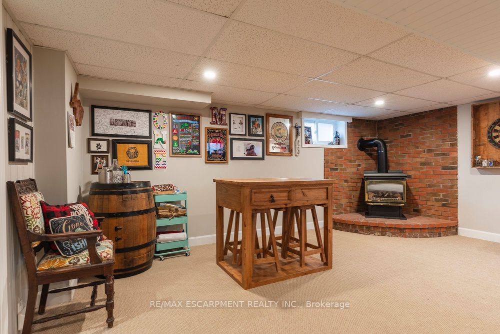 5 Bettina Avenue