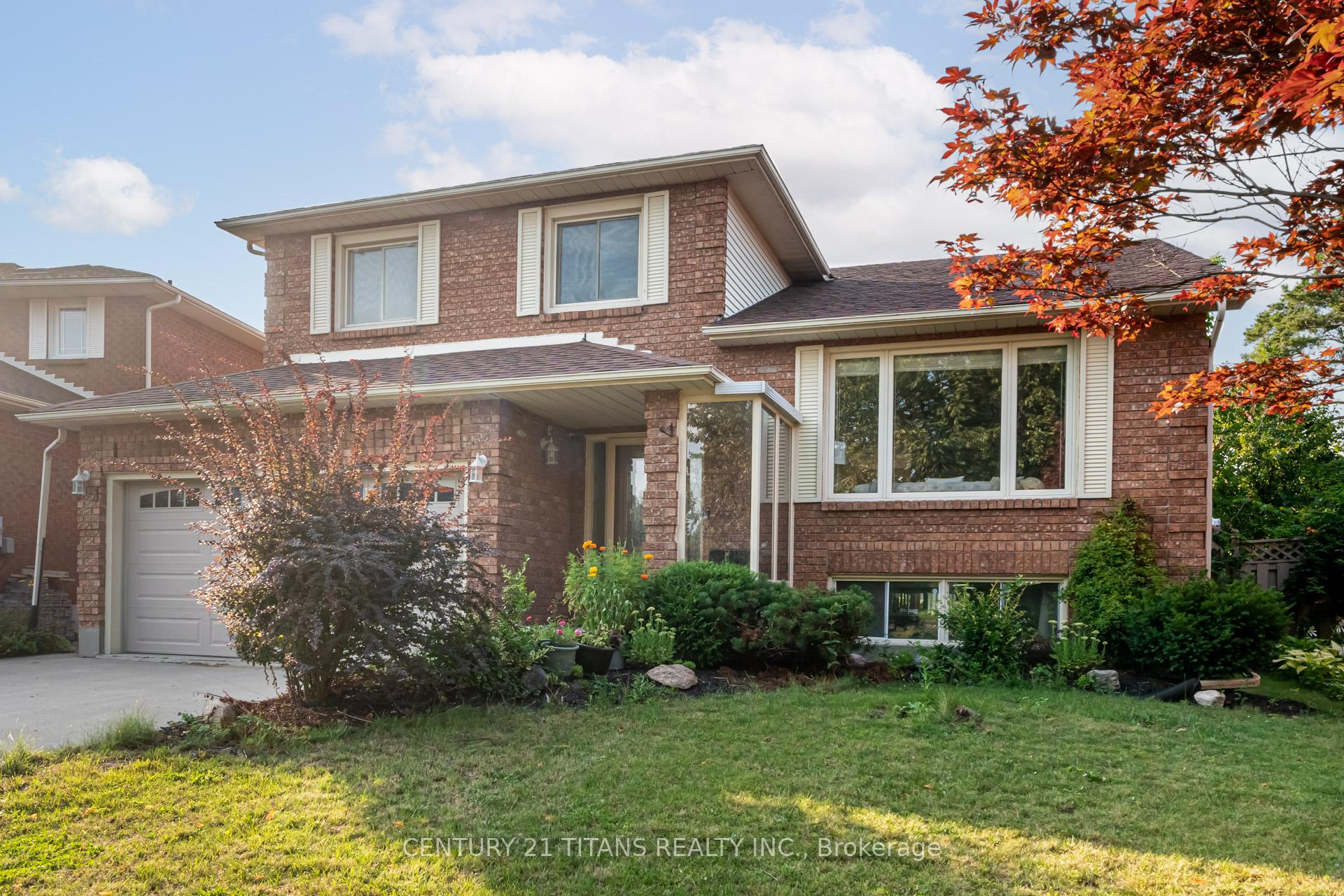 71 Kingswood Drive, Clarington, ON L1E 1Z3