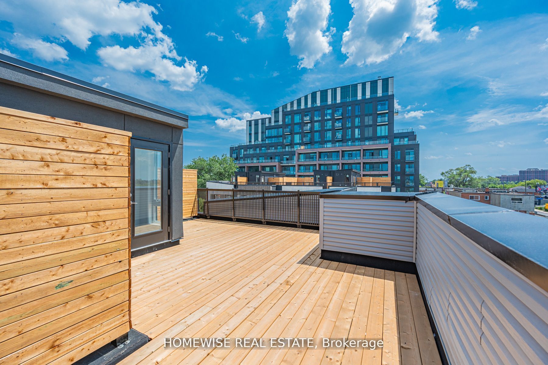 20 Ed Clark Gardens Boulevard, #TH7