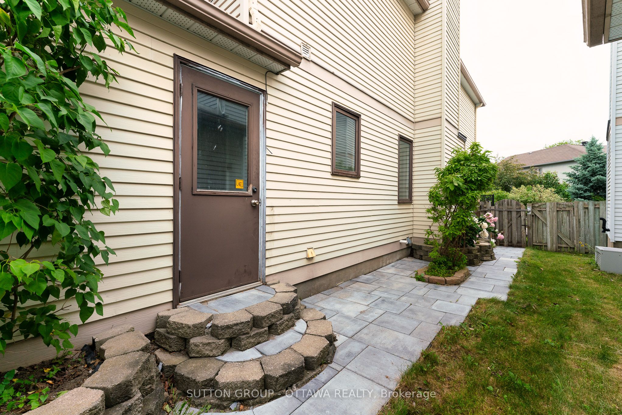 2163 Johnston Road