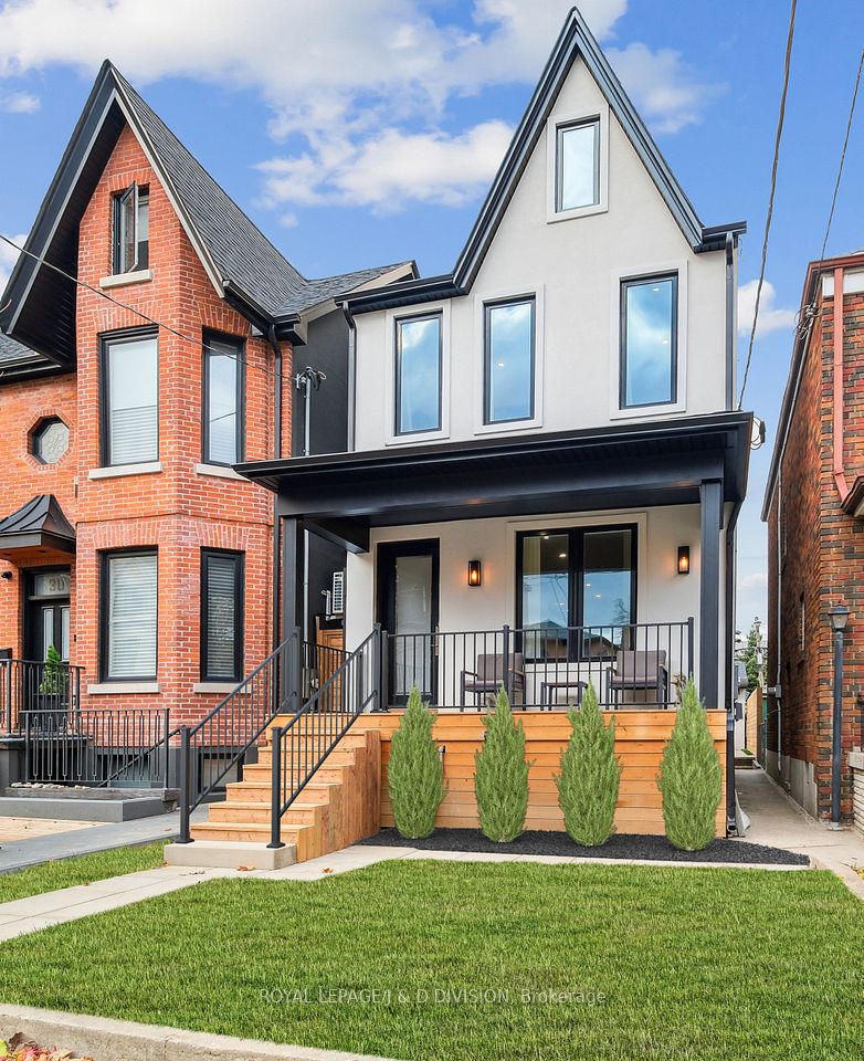 28 Melville