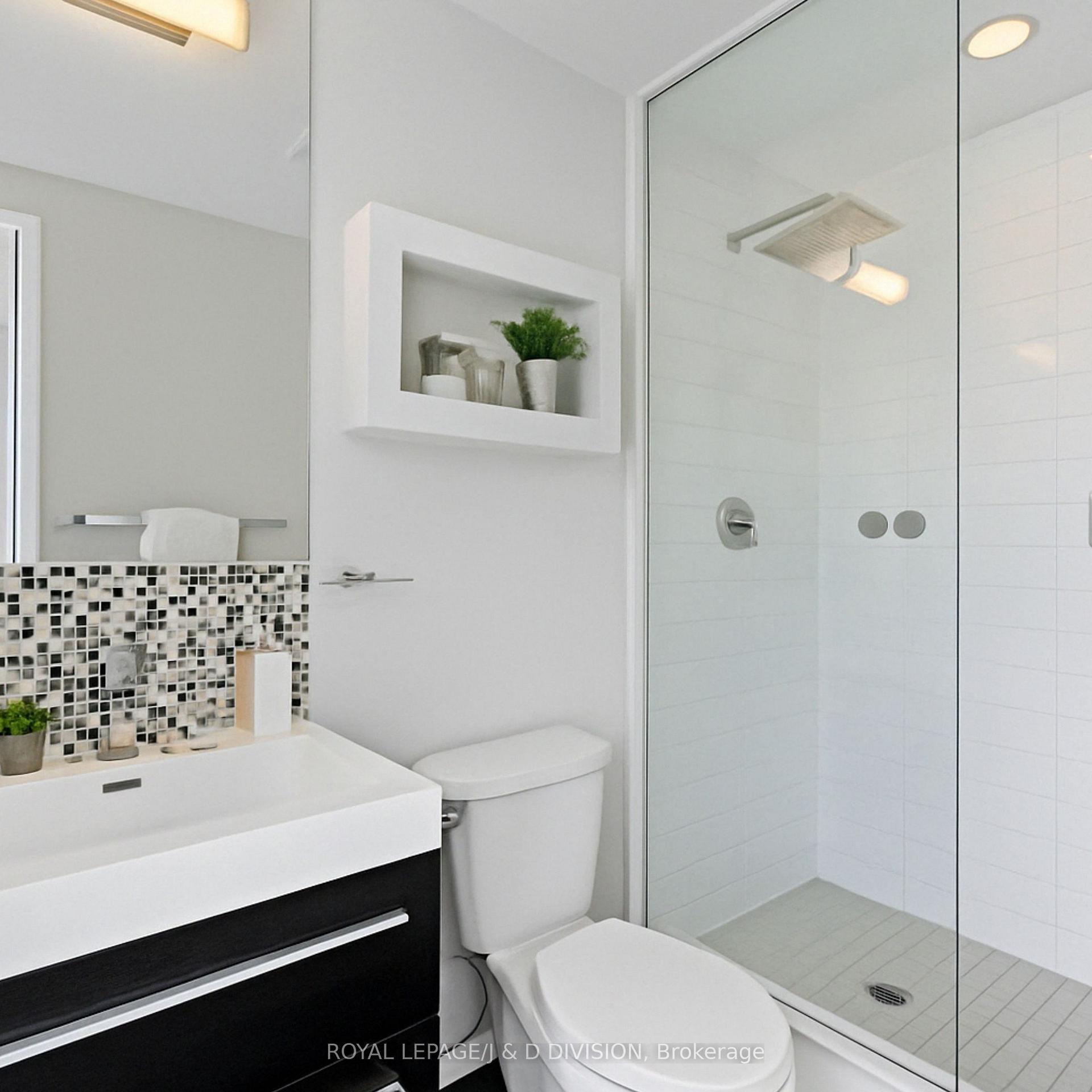 3 Bedrooms Condo at 59 East Liberty,  Toronto For sale