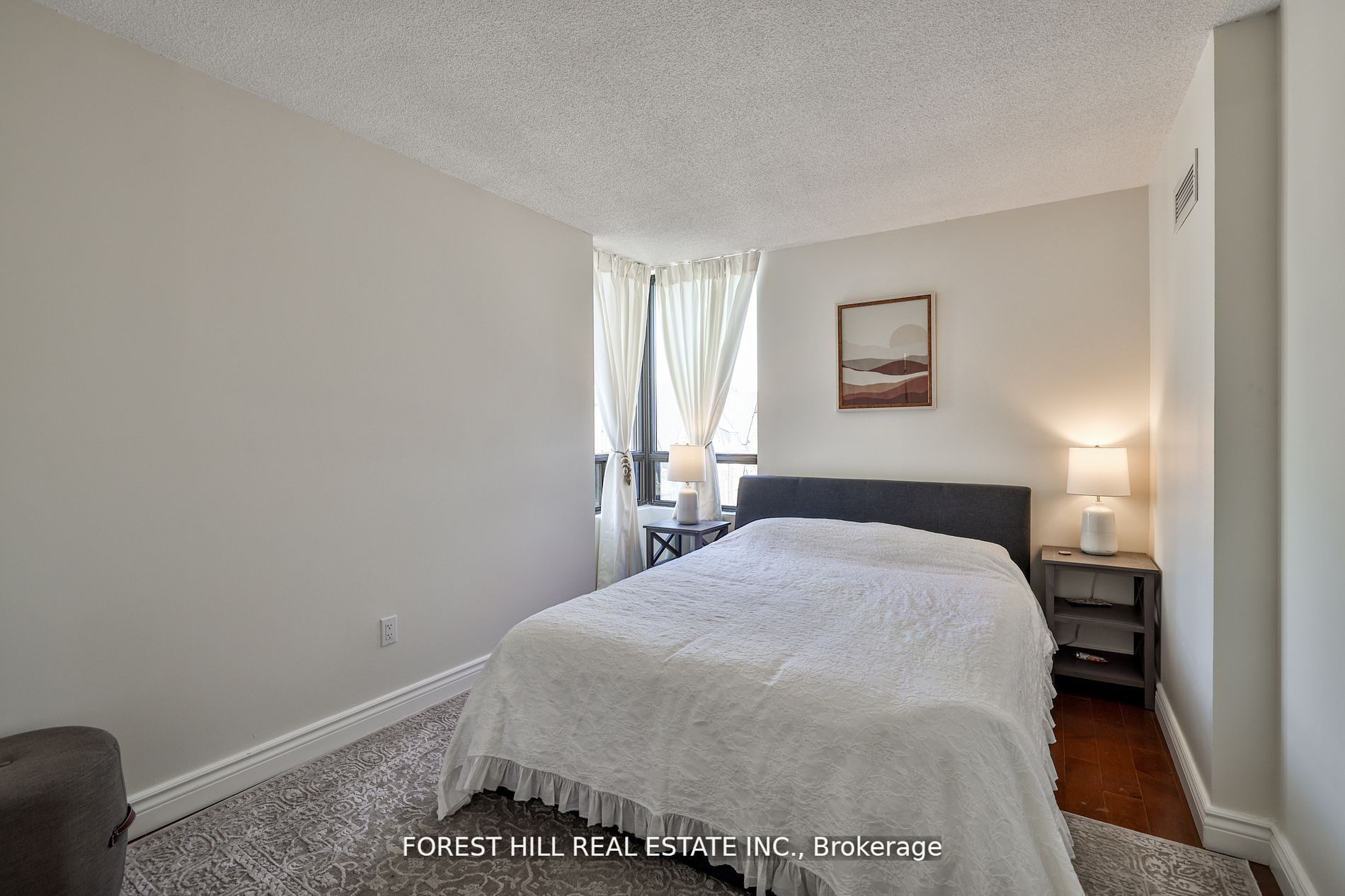 117 Gerrard Street, #503