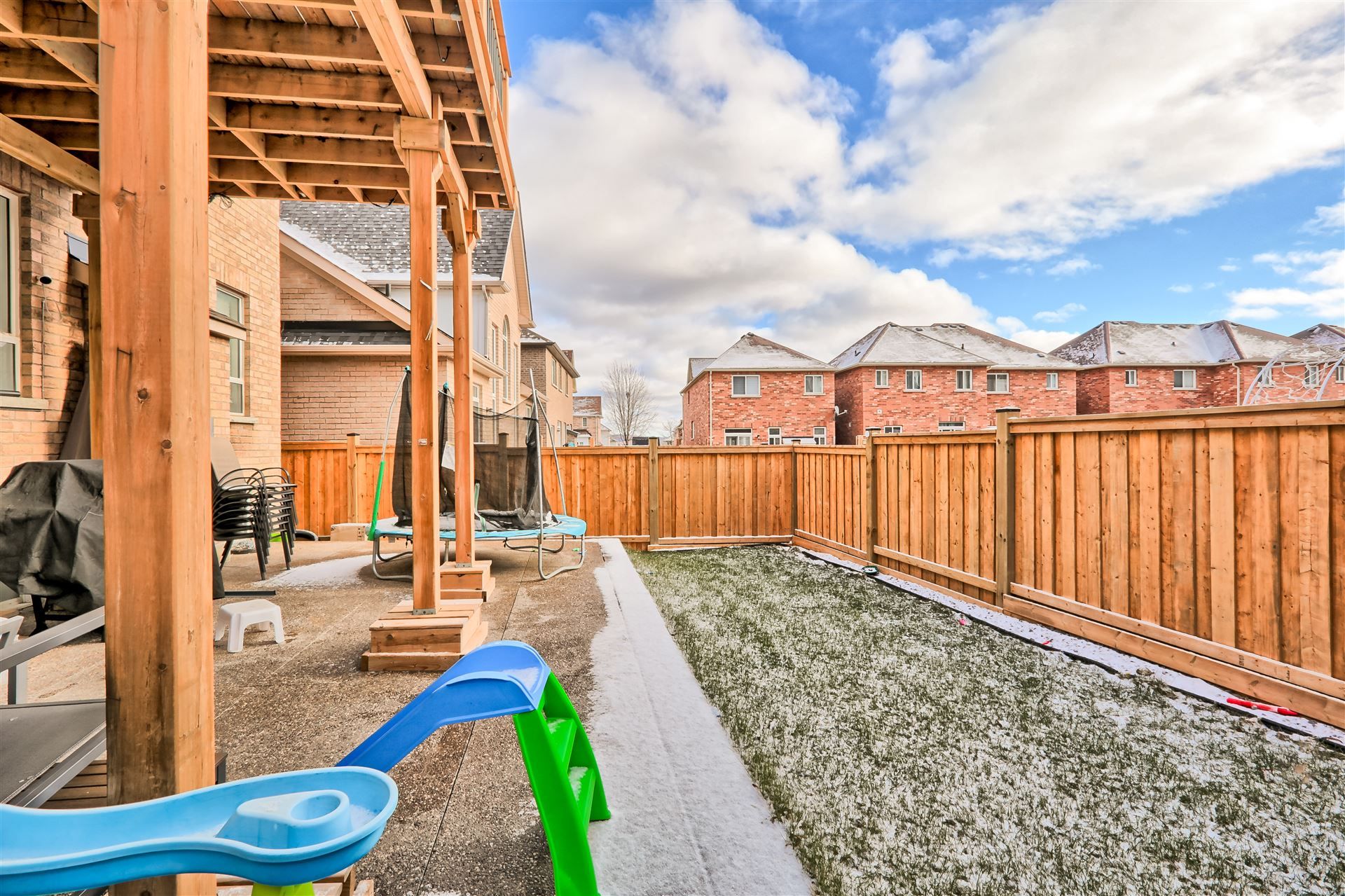 91 Haskins Crescent Lower Level