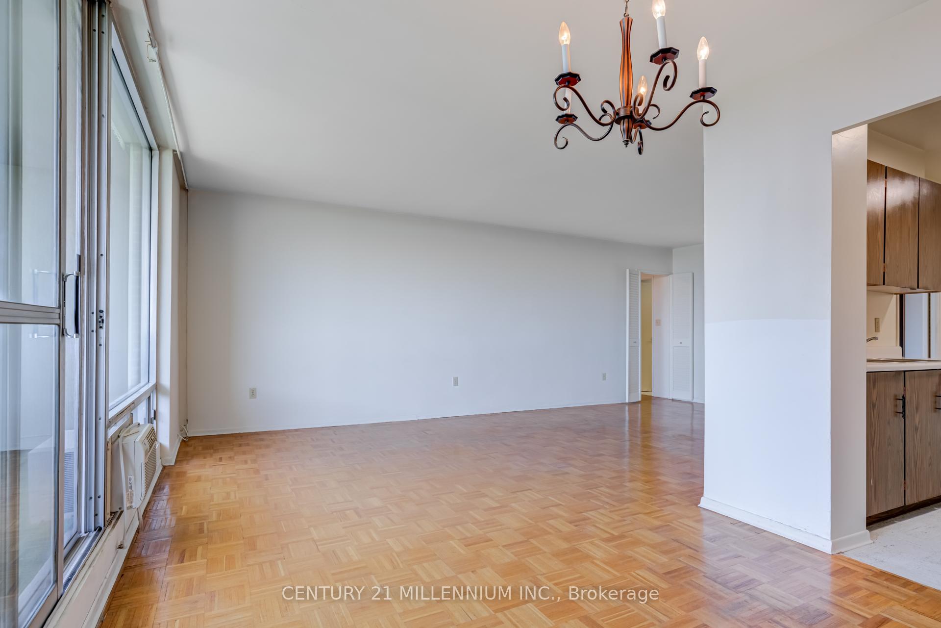 3 Bedrooms Condo at 5 Massey, Toronto For sale