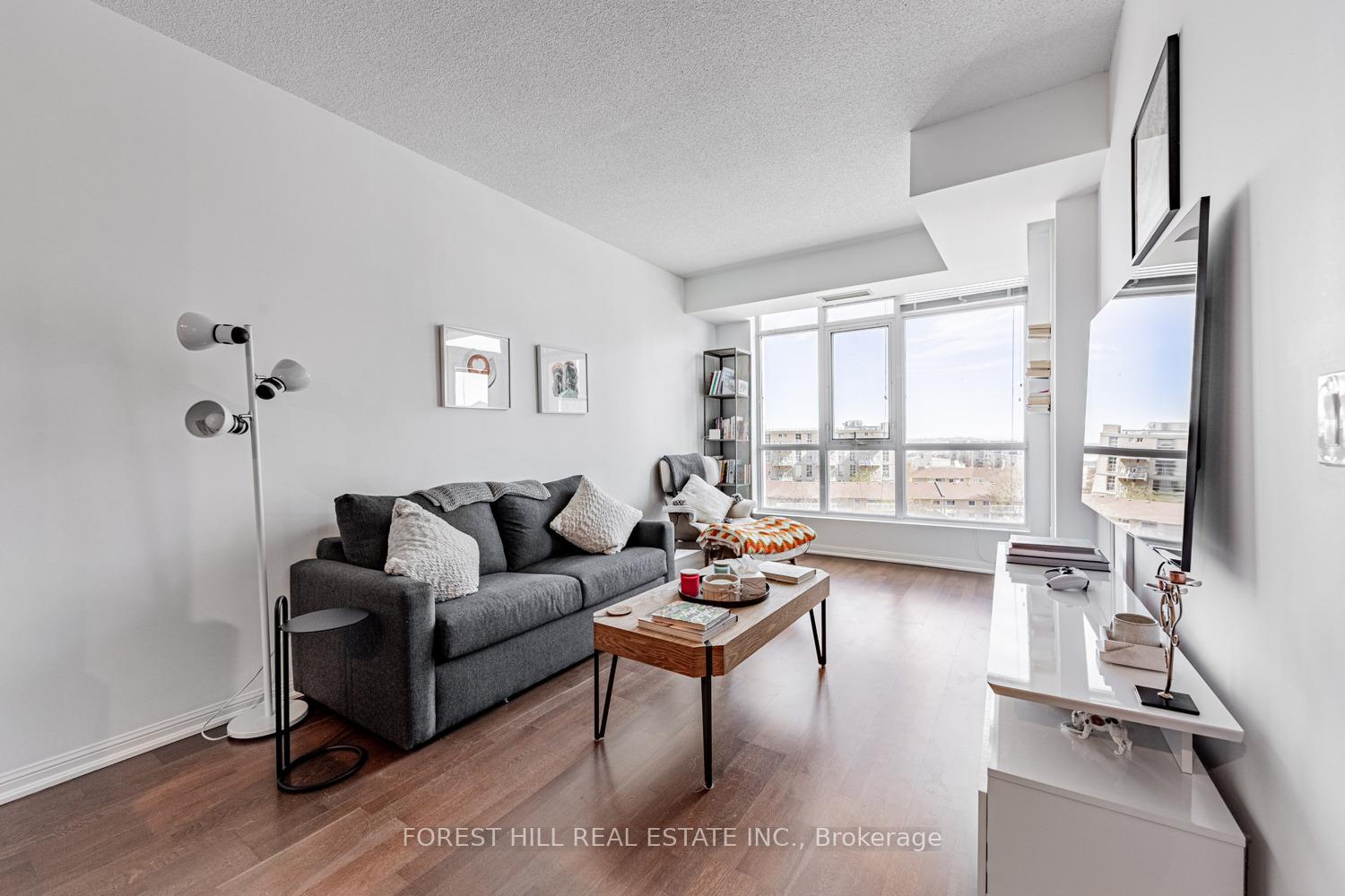 2 Bedrooms Condo at 21 Grand Magazine, Toronto For sale
