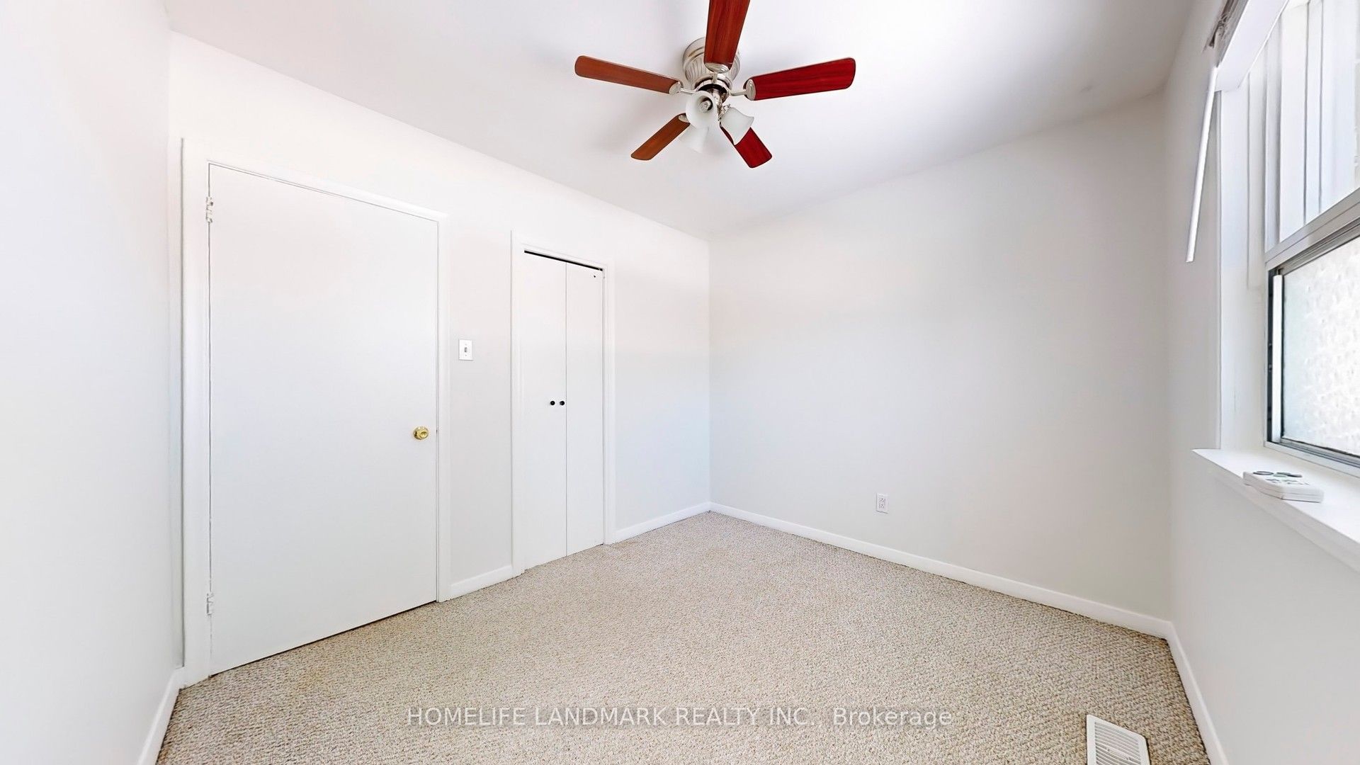 424 Bonita Crescent