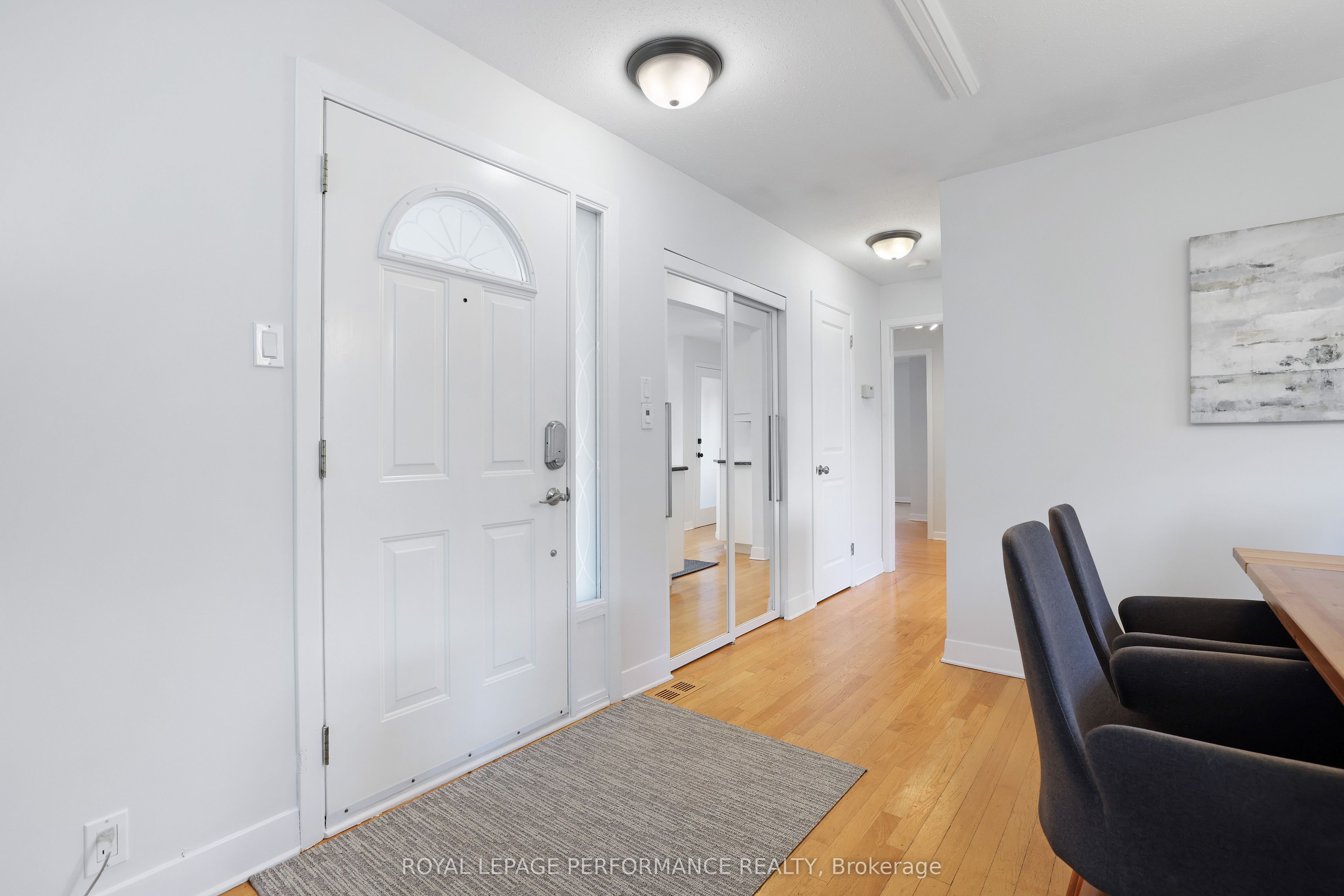 64 Crystal Beach Drive, CrystalBayRockyPointBayshore, ON K2H 5N1