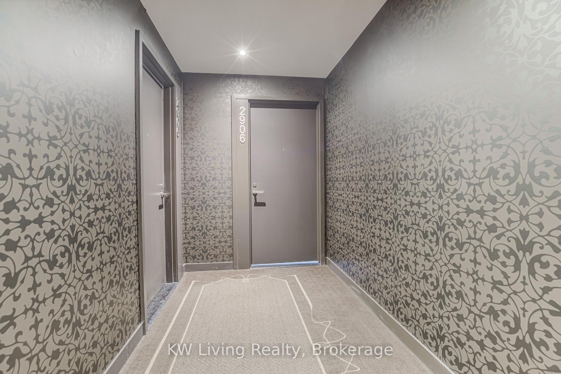 1 Bedroom Condo at 197 Yonge, Toronto For sale