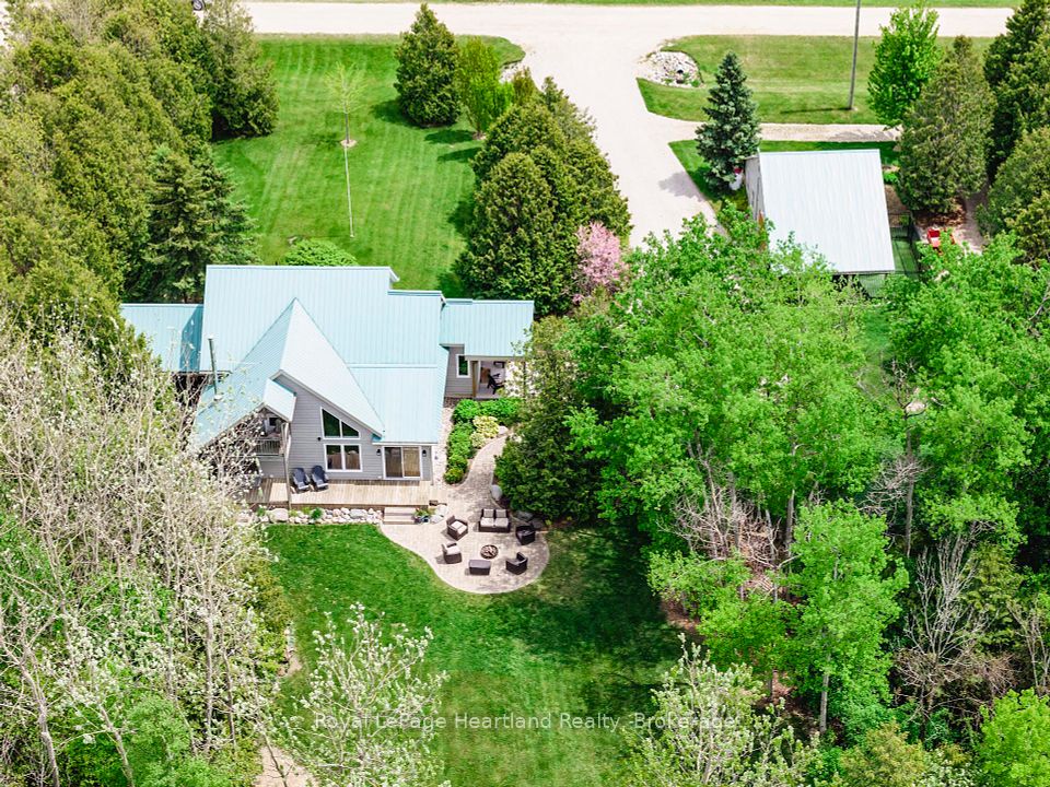 84539 RIDGE Drive, Ashfield-Colborne-Wawanosh, ON N7A 3X9