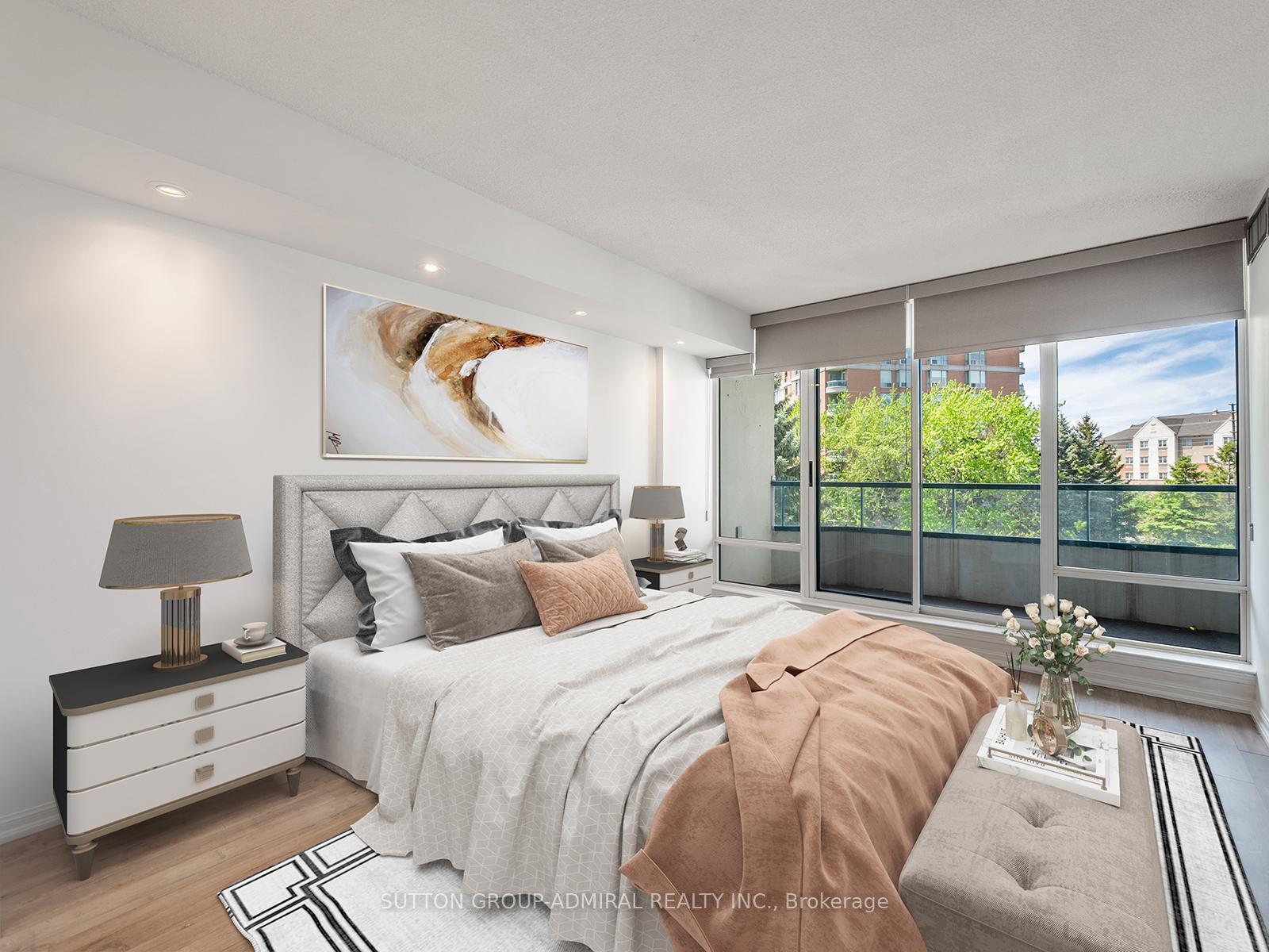 2 Bedrooms Condo at 120 Promenade, Vaughan For sale