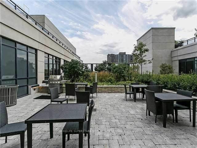 2 Bedrooms Condo at 6 Eva, Toronto For sale
