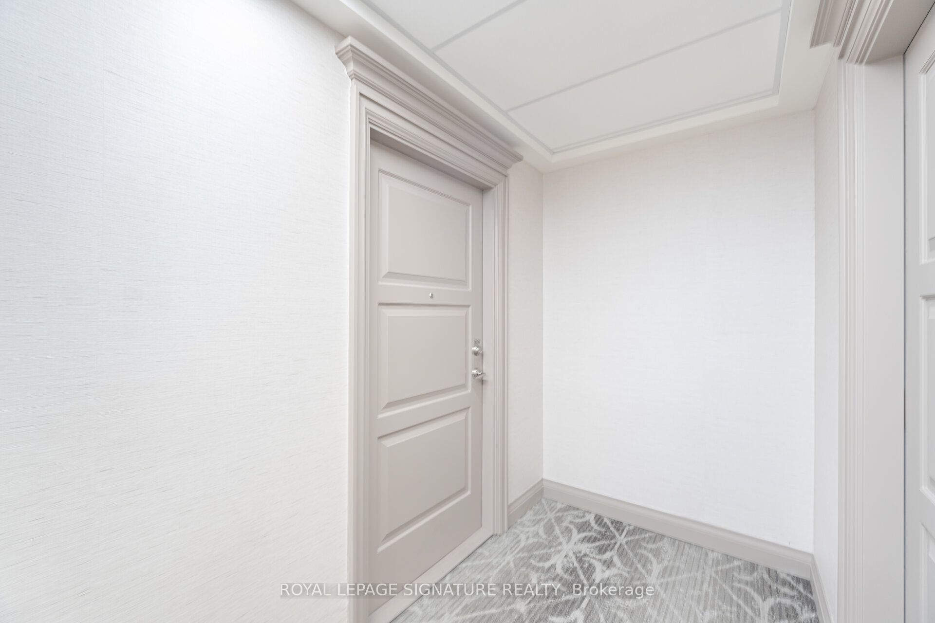 36 Elm Drive, #3007