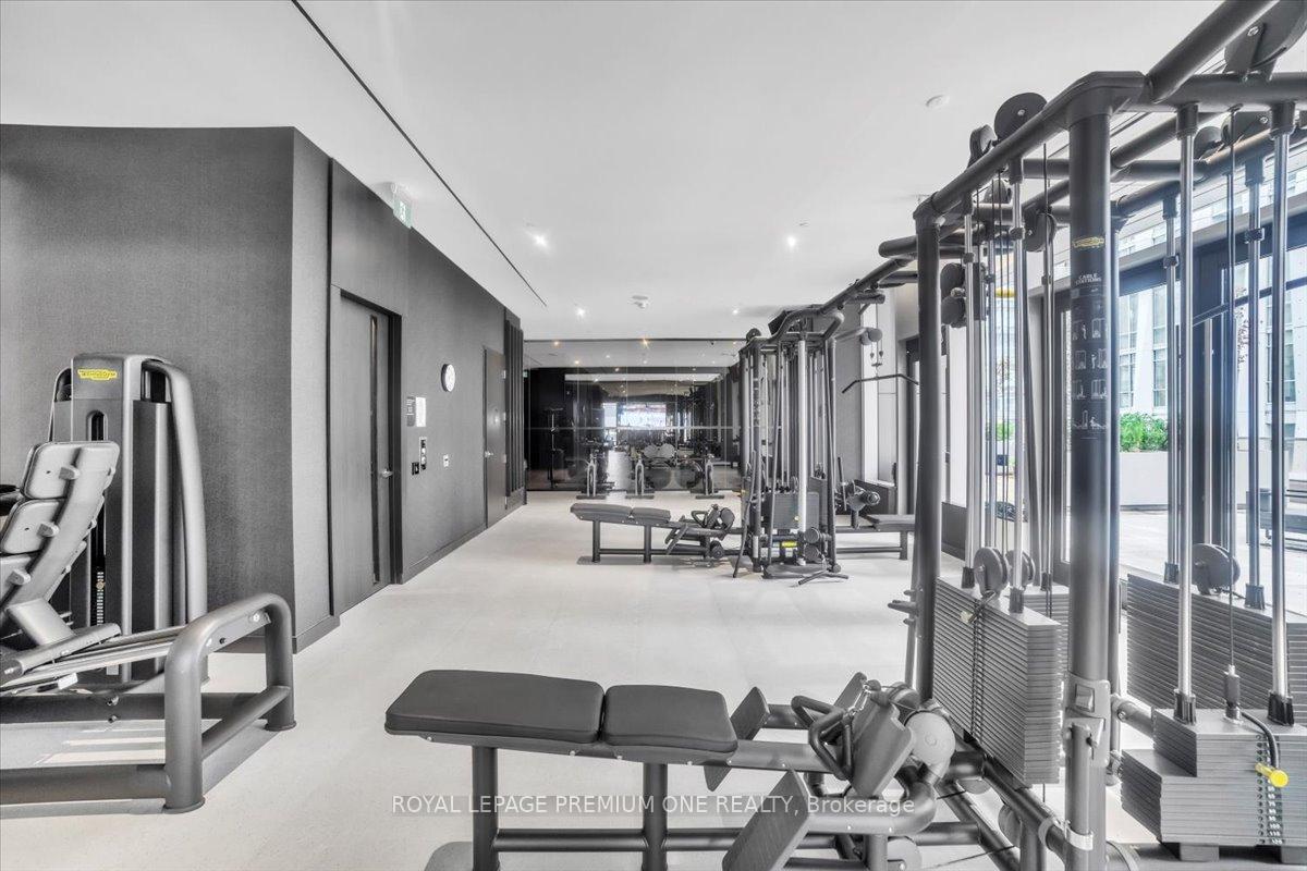 2 Bedrooms Condo at 11 Yorkville, Toronto For sale