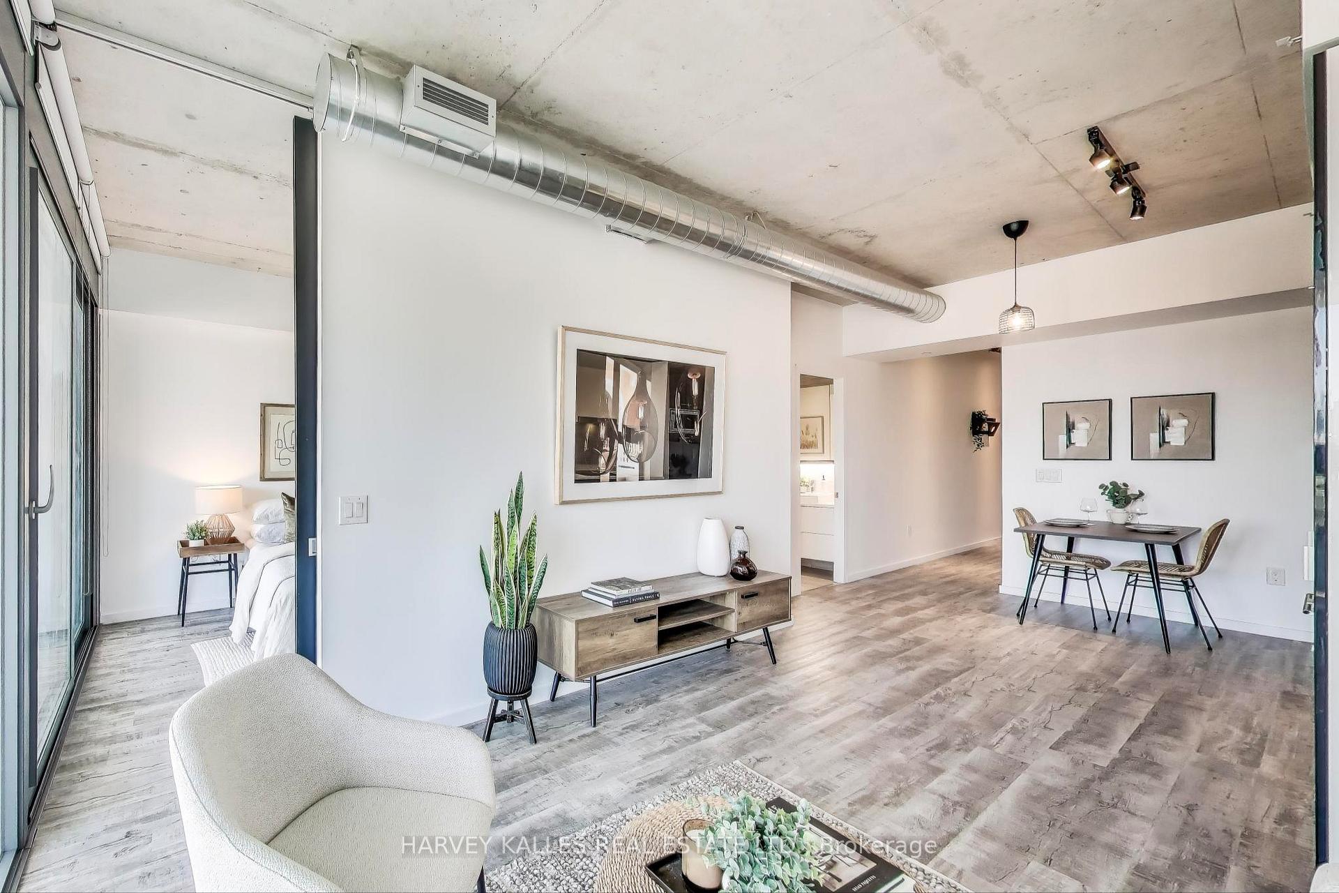 2 Bedrooms Condo at 170 Bayview,  Toronto For sale