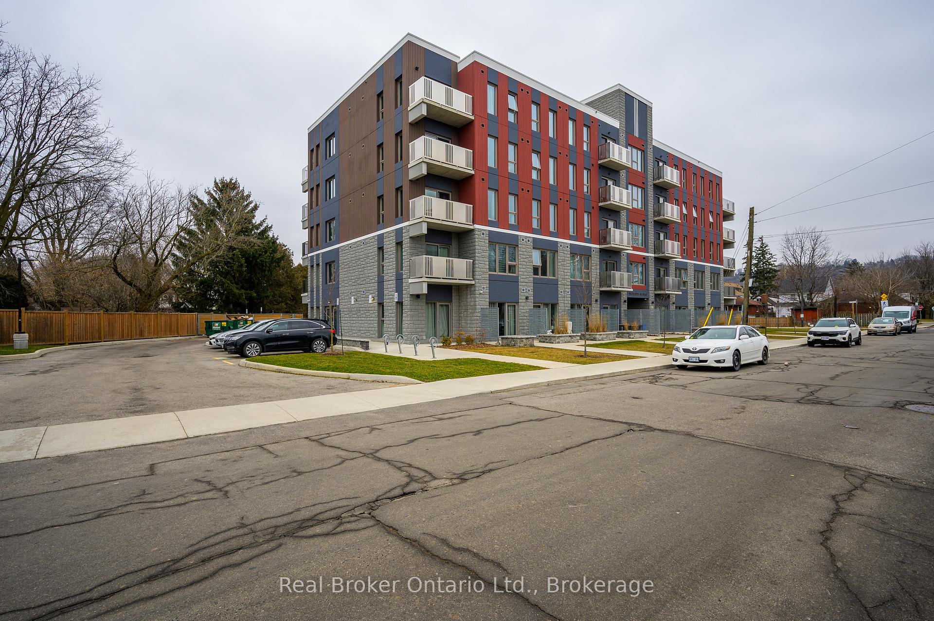 1 Bedroom Condo at 77 Leland, Hamilton For sale