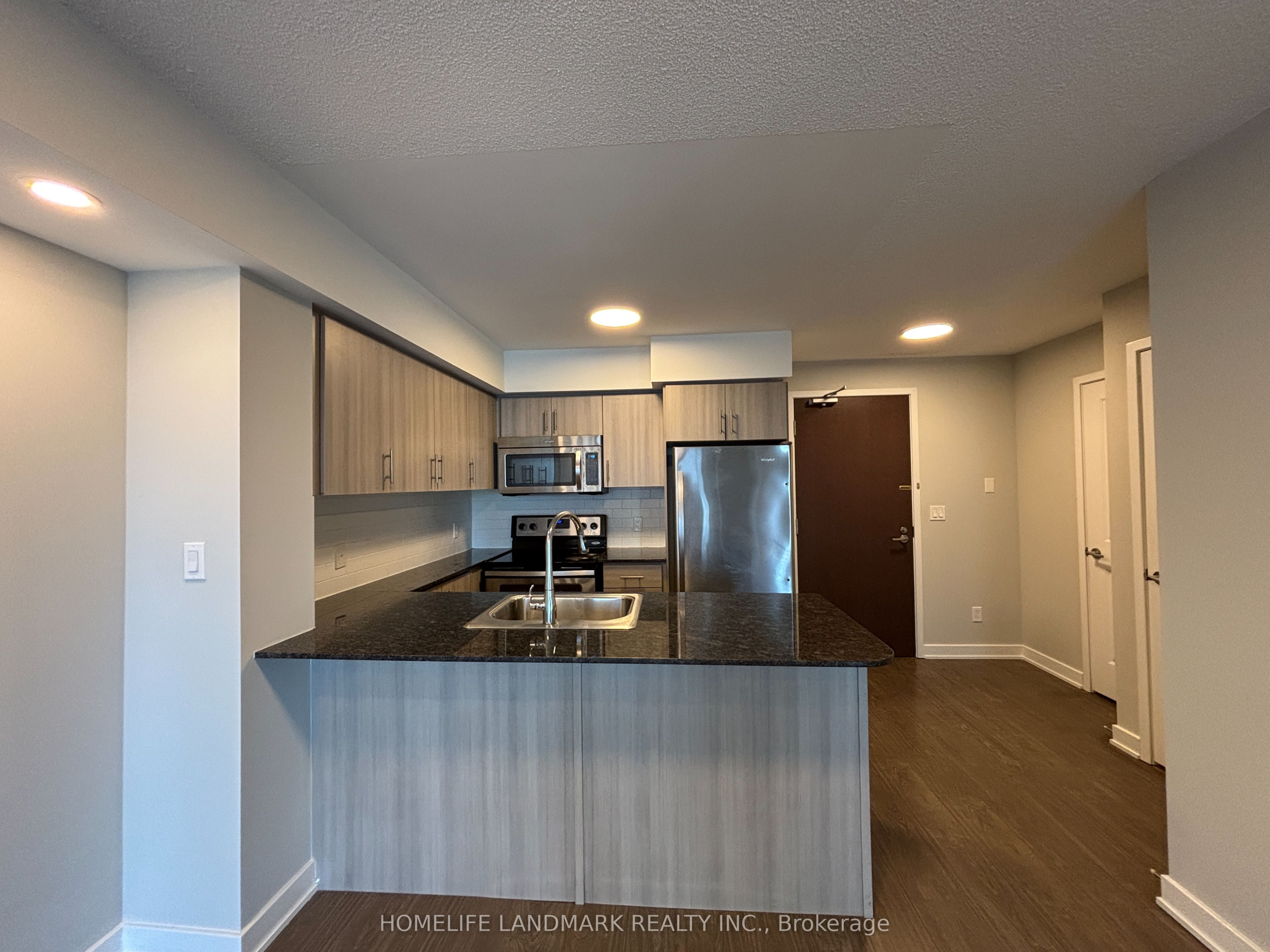 185 Bonis Avenue, #1014