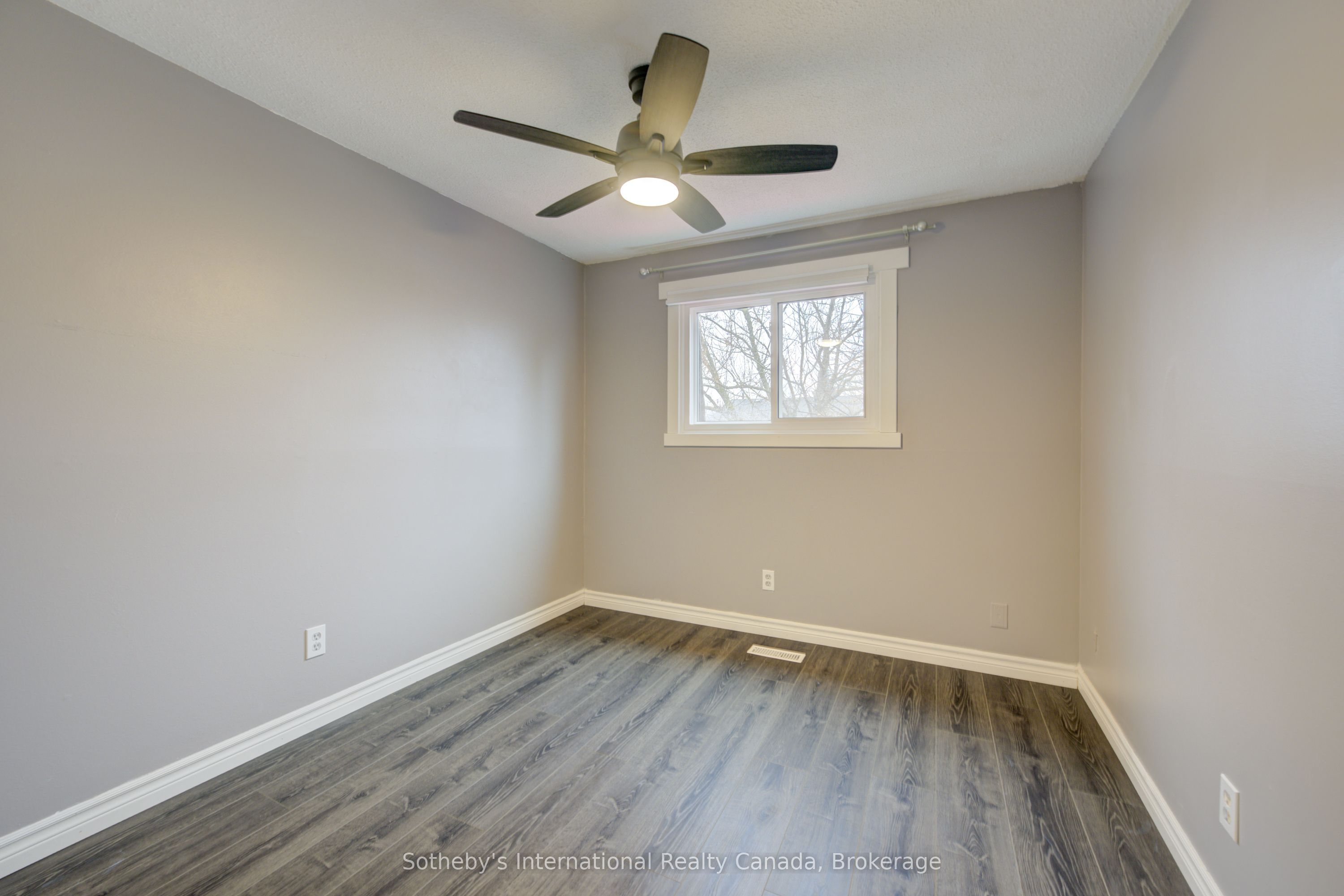 49 Cedarwoods Crescent, #52