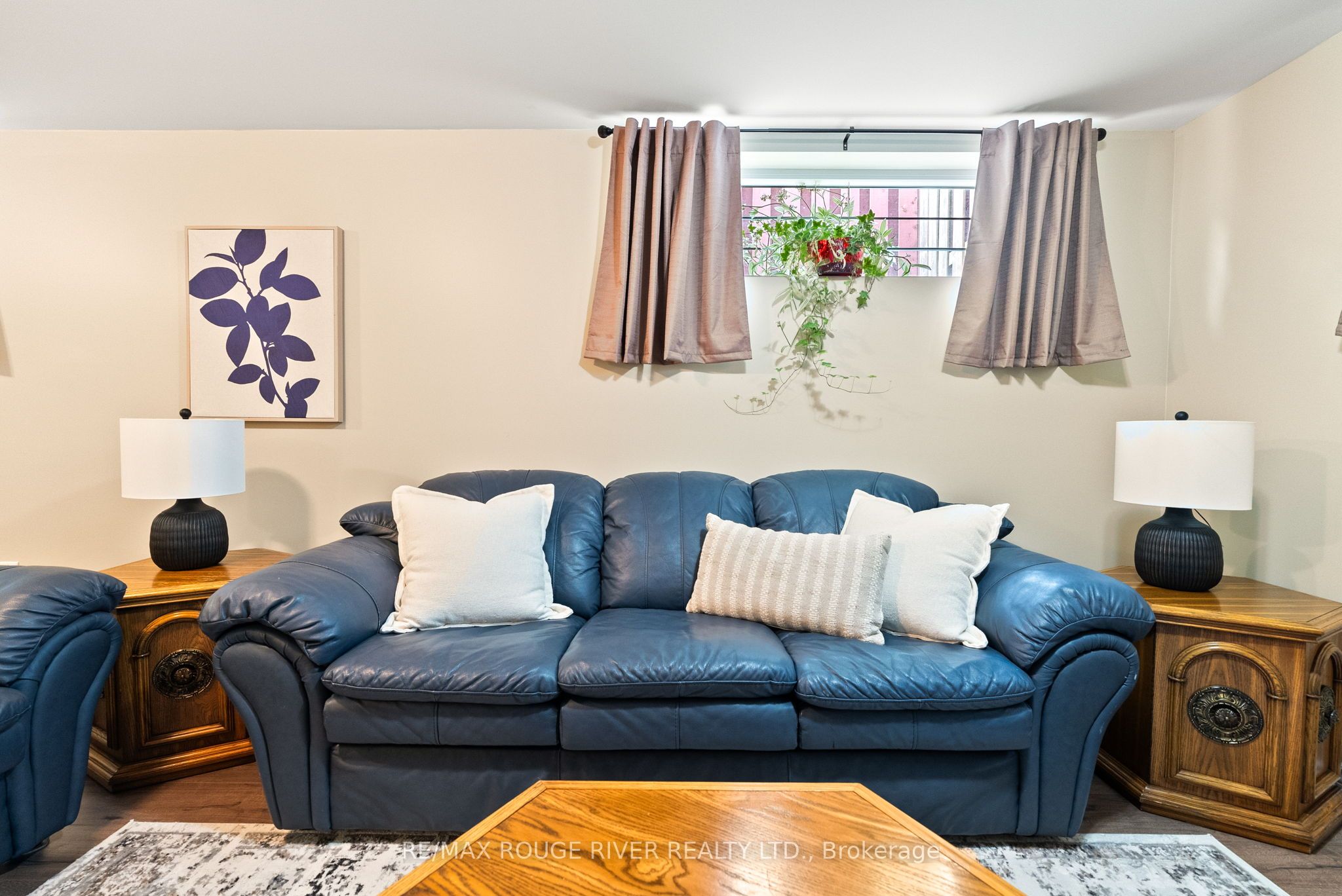 665 Jasmine Crescent