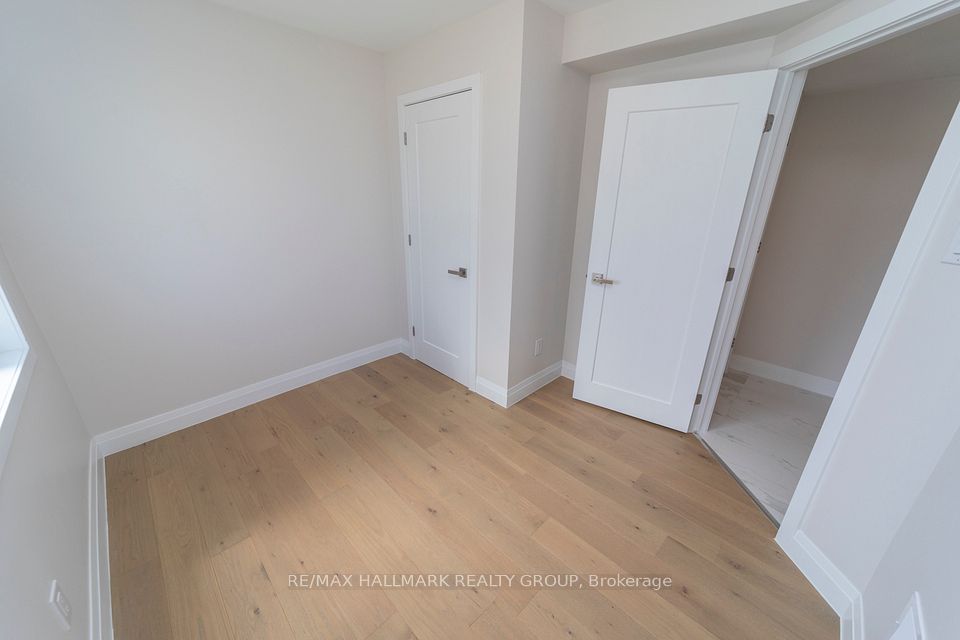 800 Star Private, Kanata, ON K2L 1W2