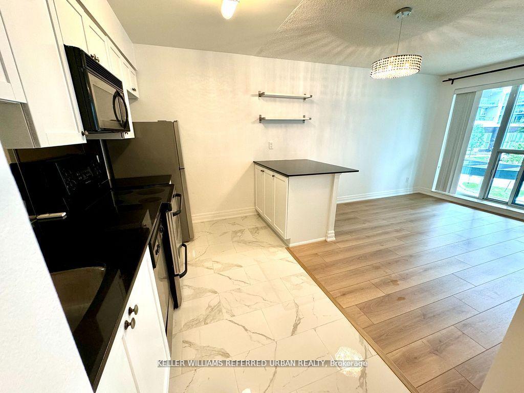 1 Bedroom Condo at 2121 Lake Shore, Toronto For sale