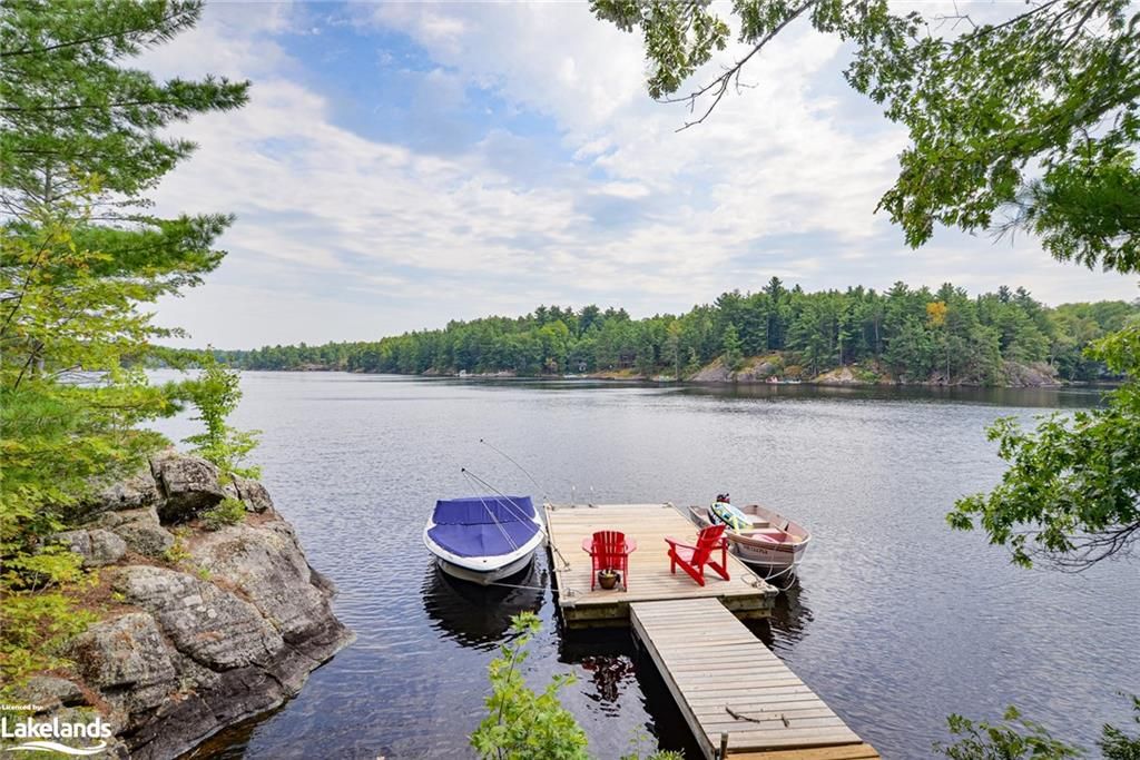 1079 FIRE ROUTE 11 N/A Gravenhurst Ontario P1P 1R3