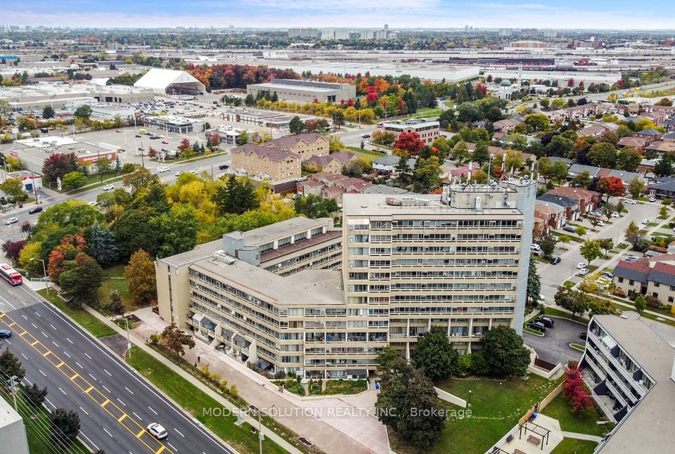 5580 Sheppard