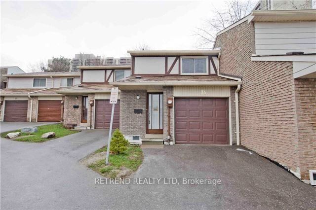 35 Slender Fernway