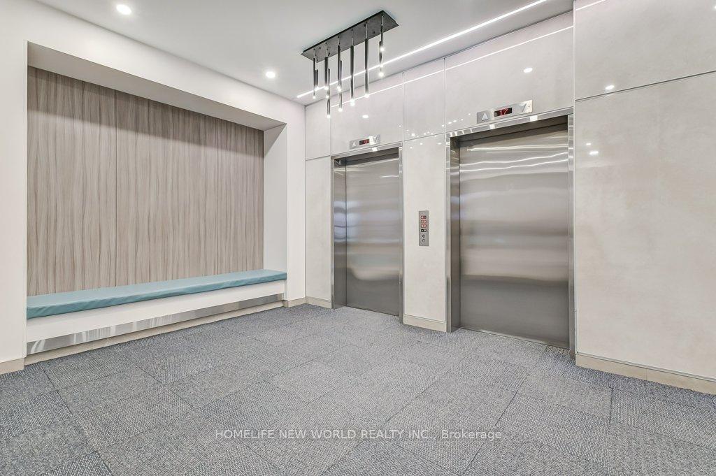 1 Bedroom Condo at 140 Simcoe,  Toronto For sale