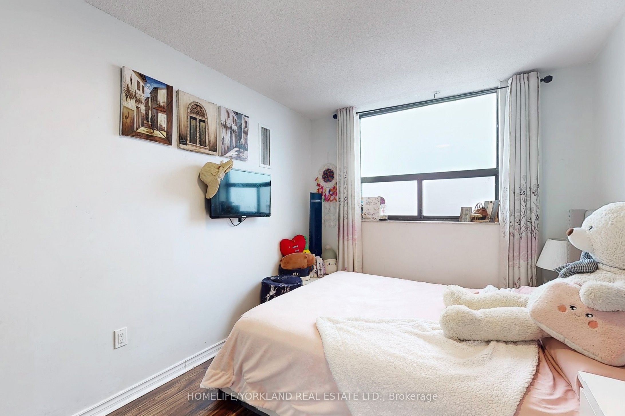 301 Prudential Drive, #1111