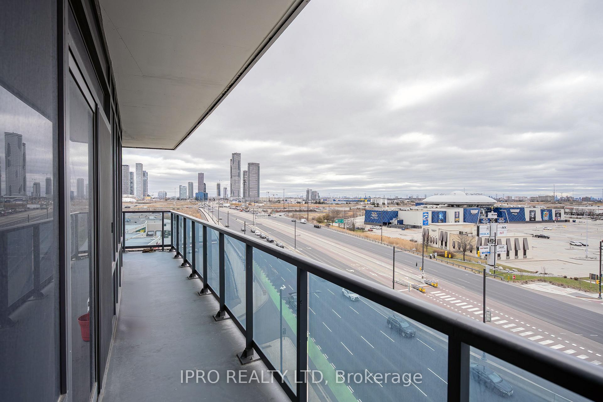 2 Bedrooms Condo at 3600 Hwy 7,  Vaughan For sale