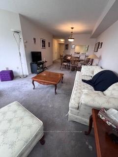 2 Bedrooms Condo at 100 Arbors, Vaughan For sale