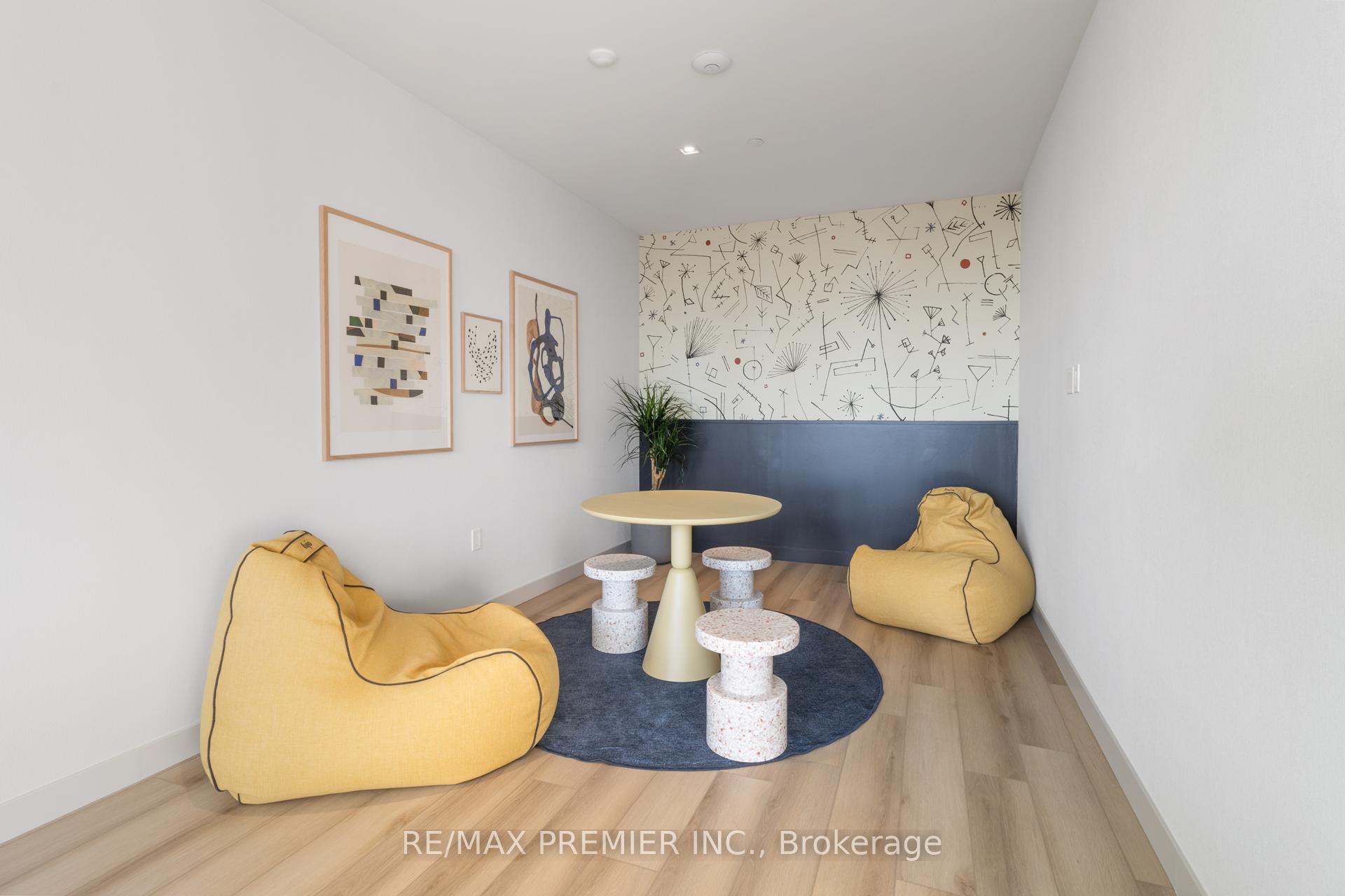 1 Bedroom Condo at 9 Tecumseth, Toronto For sale