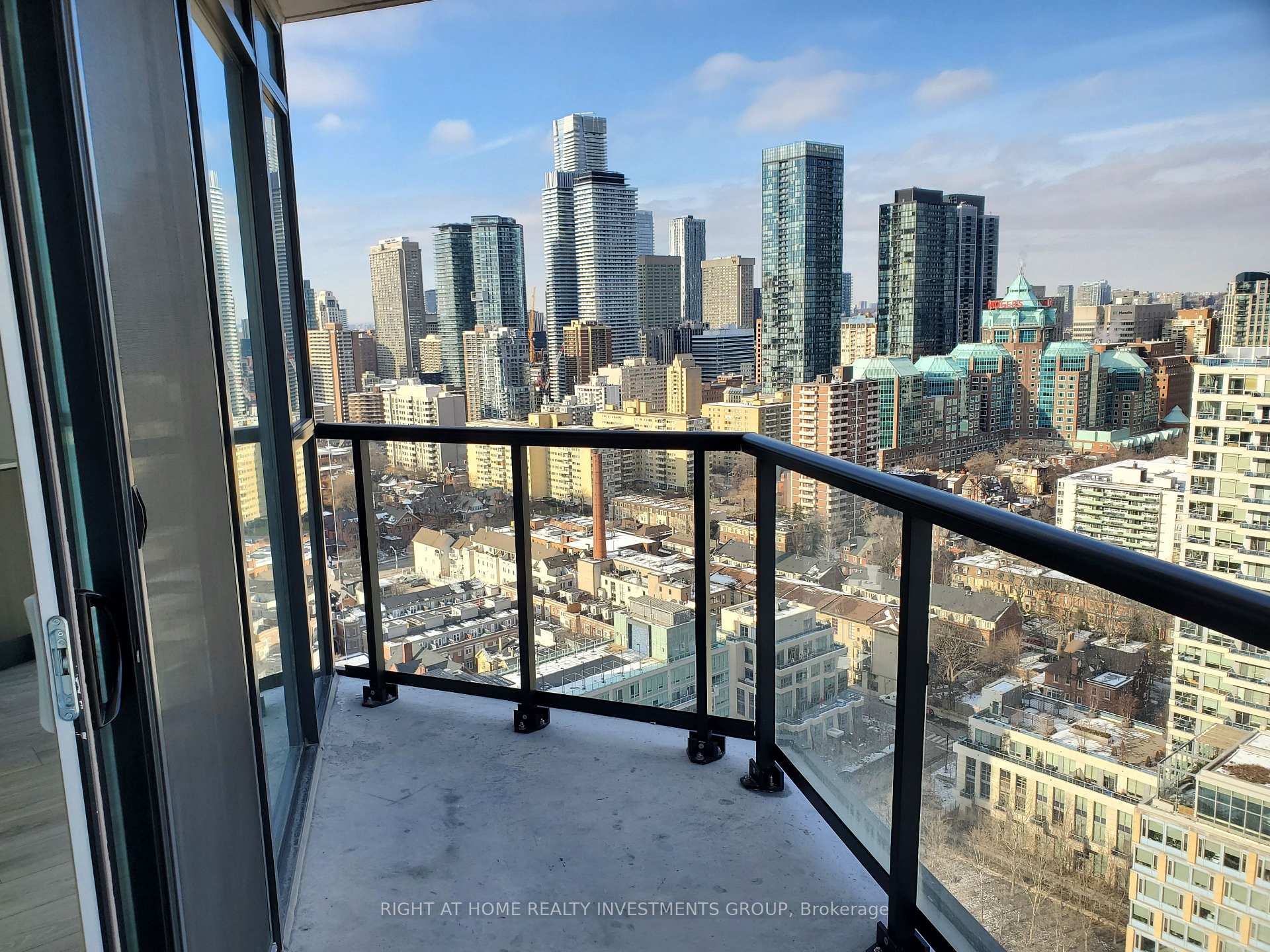 1 Bedroom Condo at 159 Wellesley, Toronto For sale