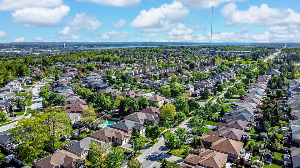 312 Harvie Road, Barrie, ON L4N 8H1