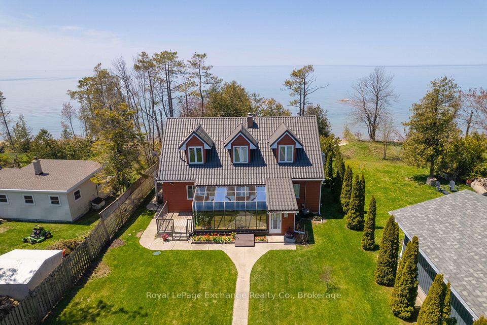 185 Huron
