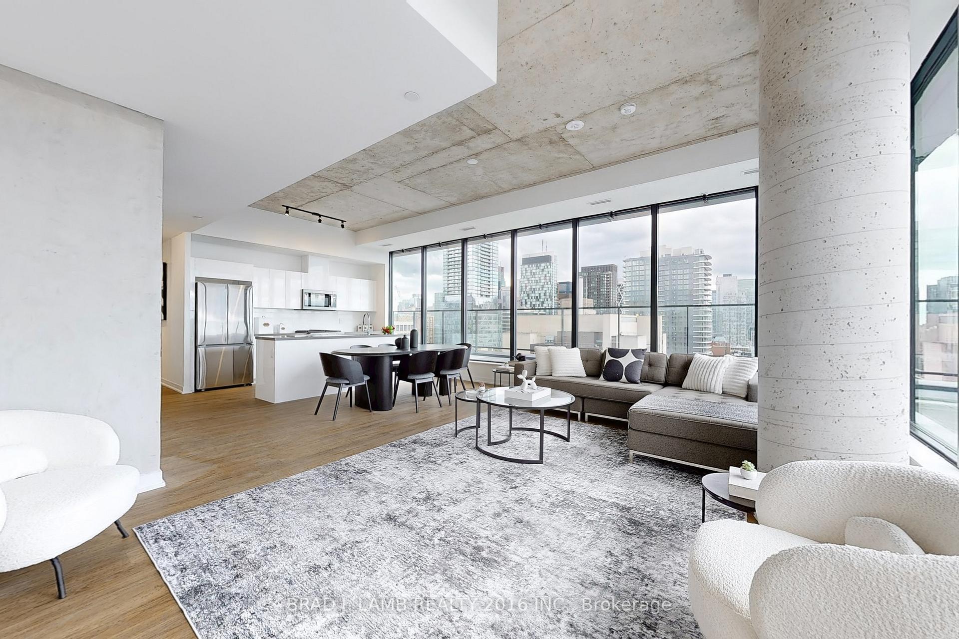 3 Bedrooms Condo at 195 McCaul, Toronto For sale